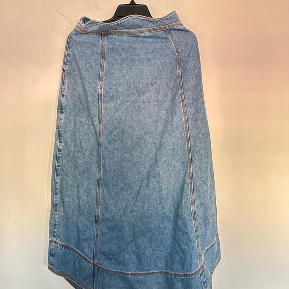 FARM Rio Blue A-Line Denim Skirt - Picture 7 of 7
